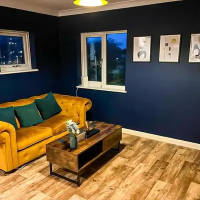 Stylish & Modern Apartment - Southend Stays