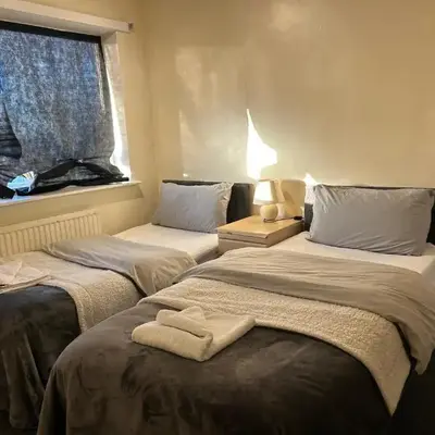 Contractor & Family Friendly House Romford