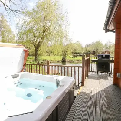 Heron Lodge