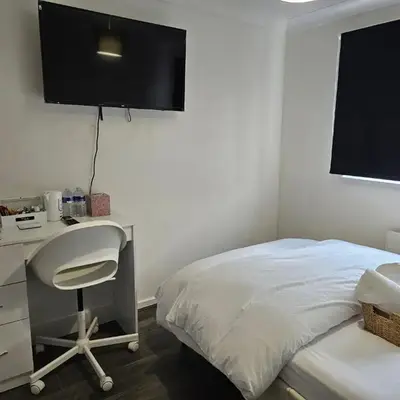 Jays-Rooms