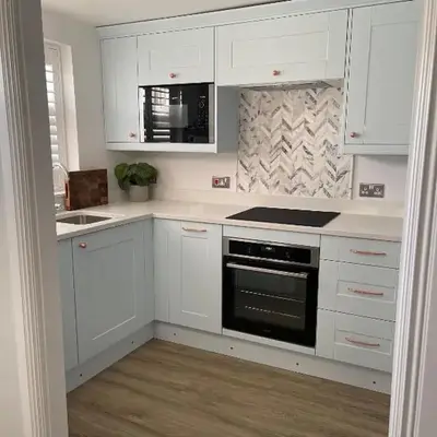 Modern Luxe Maisonette Near Station With Free Parking