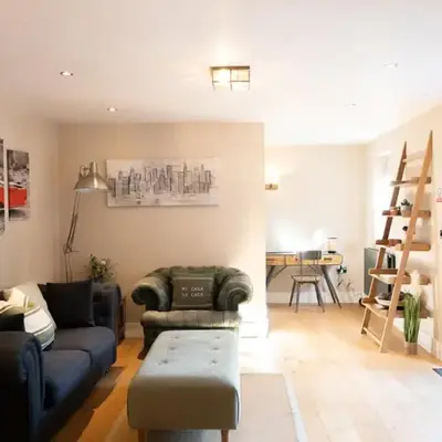 Vineyard Style 2BR with Garden and Parking