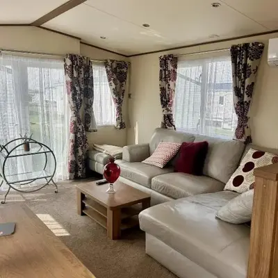 VerbLake 5 Berth Caravan St Osyth Beach Holiday Park