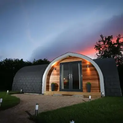 All Manor Of Events - Glamping Pods