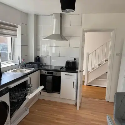 3 bedrooms house