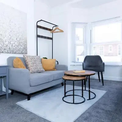 Urban Escape - Flat