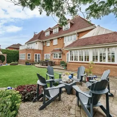 Relaxing Coastal Getaway Perfect for Families