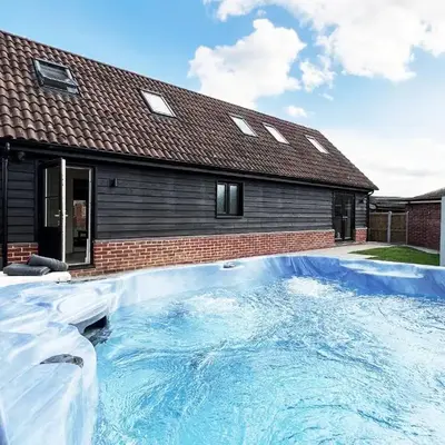 Blackberry Barn by The Suffolk Cottage Collection