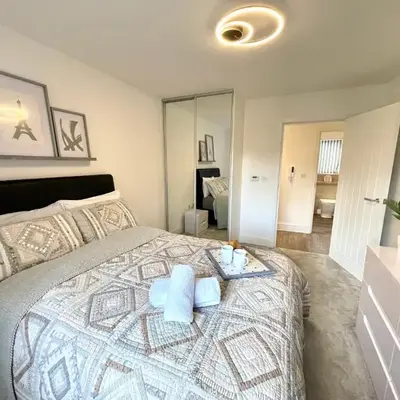 Modern cosy 2 bed