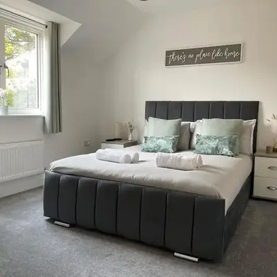 Iris Group Stay 8-BR Free Parking