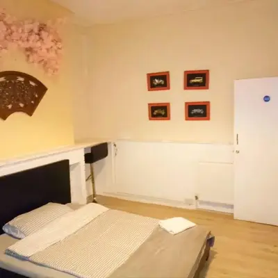 Home stay central
