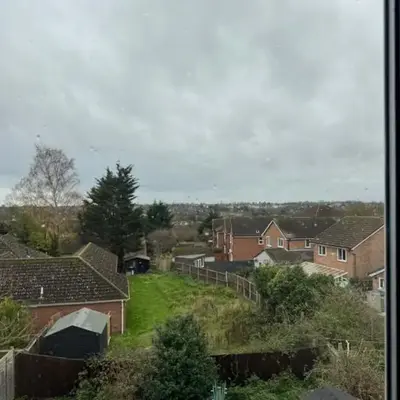 House in Colchester with parking