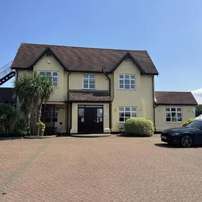 Rettendon Lodge