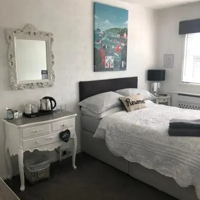Southend Airport Bed & Breakfast