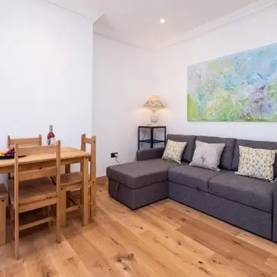 Birch - Three Tuns Apartments - Pettistree