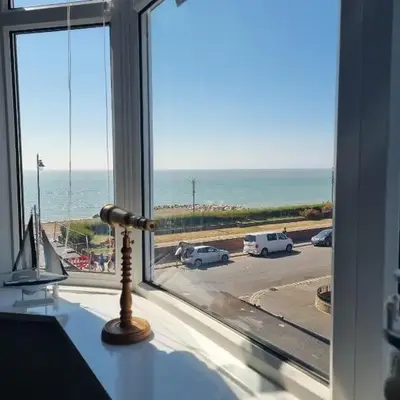 2 Bedroom Seafront Apartment