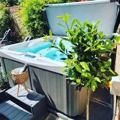 Executive Suite with Private HotTub