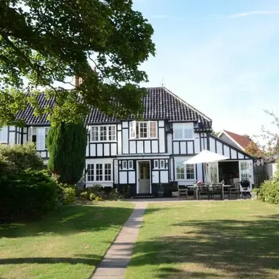 2 The Bays