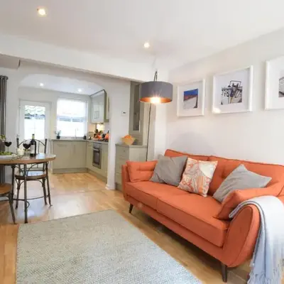 53 Tern Cottage