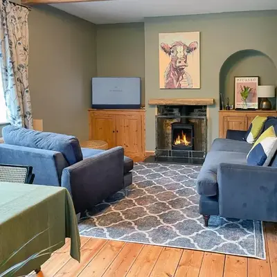 Corner Cottage
