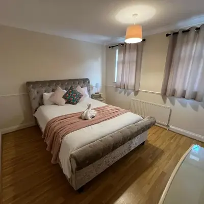 Super King Bed Suite