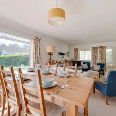 3 Bed in Aldeburgh oc-spr